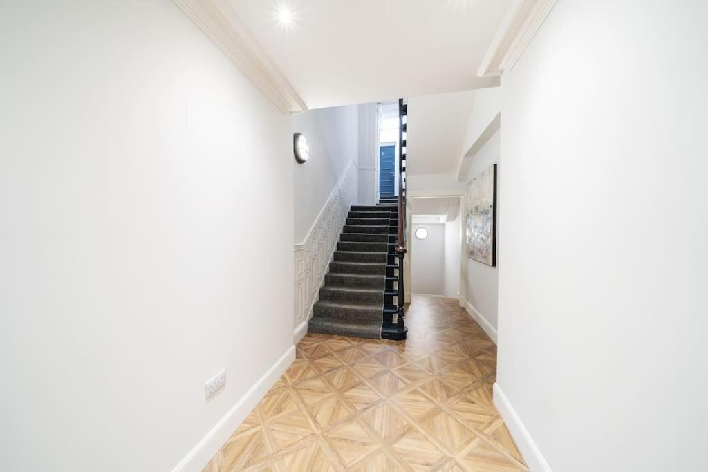 The Crescent, Aberdeen City Centre Apartment Экстерьер фото
