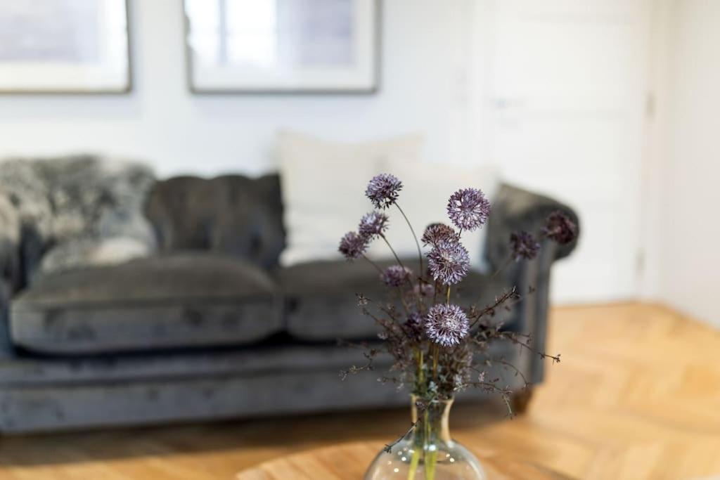 The Crescent, Aberdeen City Centre Apartment Экстерьер фото