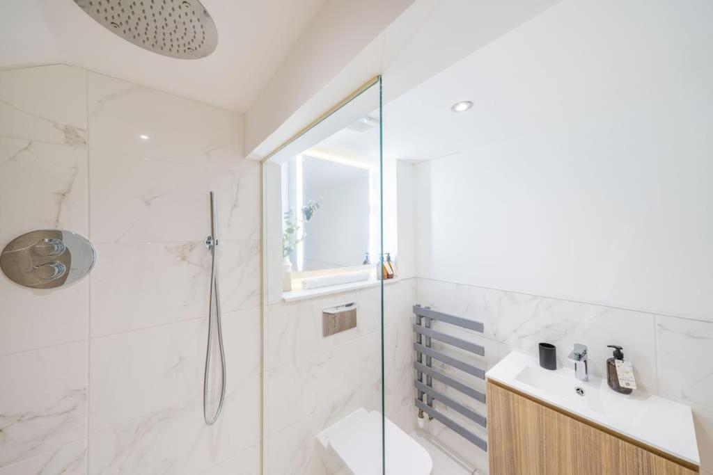 The Crescent, Aberdeen City Centre Apartment Экстерьер фото