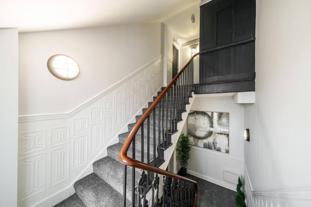 The Crescent, Aberdeen City Centre Apartment Экстерьер фото