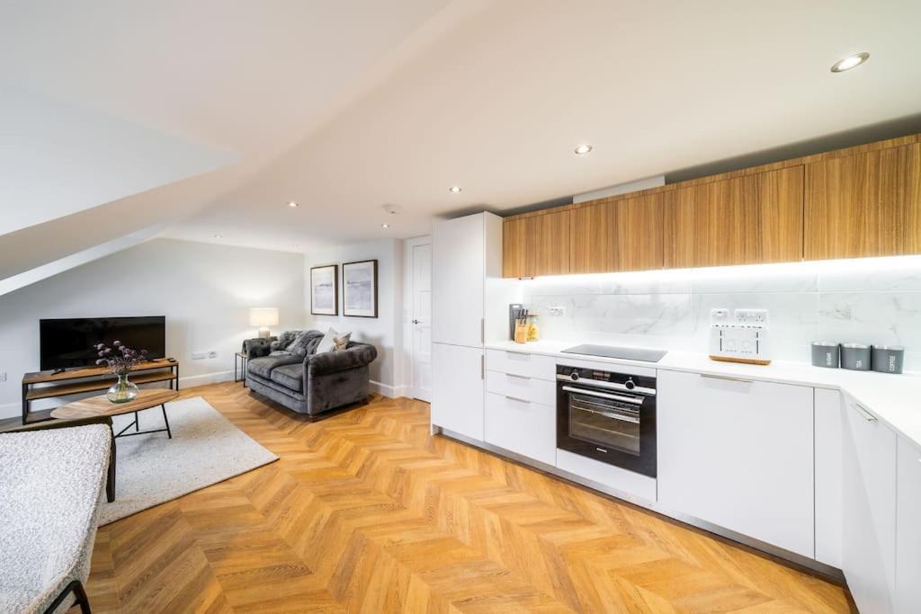 The Crescent, Aberdeen City Centre Apartment Экстерьер фото